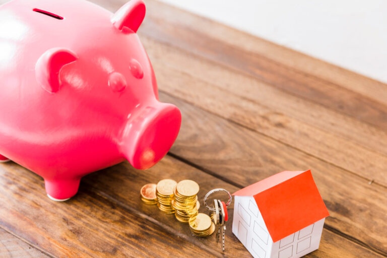 ¿Cuánto dinero necesito para comprar un piso?